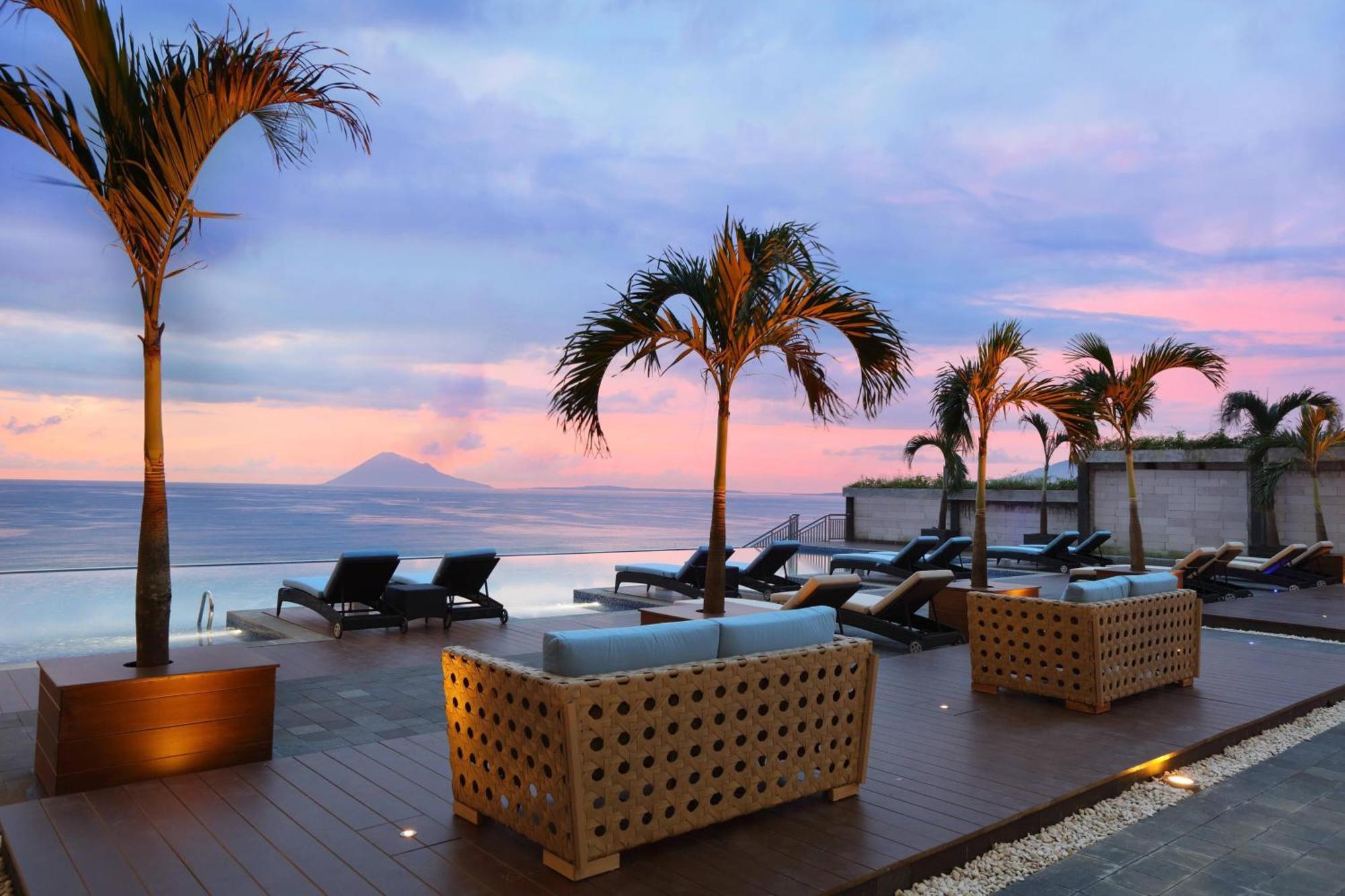 Four Points By Sheraton Manado Dış mekan fotoğraf