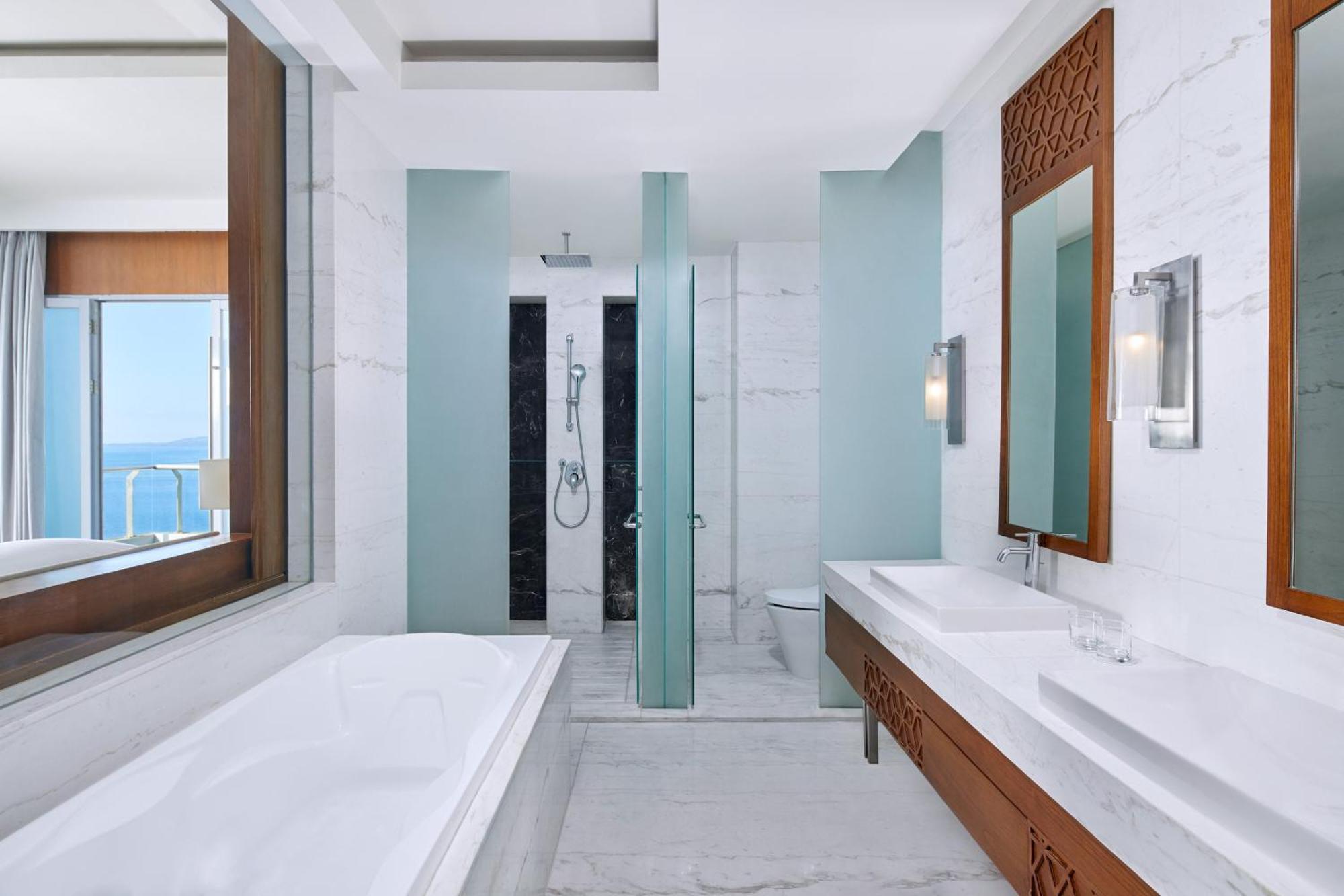 Four Points By Sheraton Manado Dış mekan fotoğraf