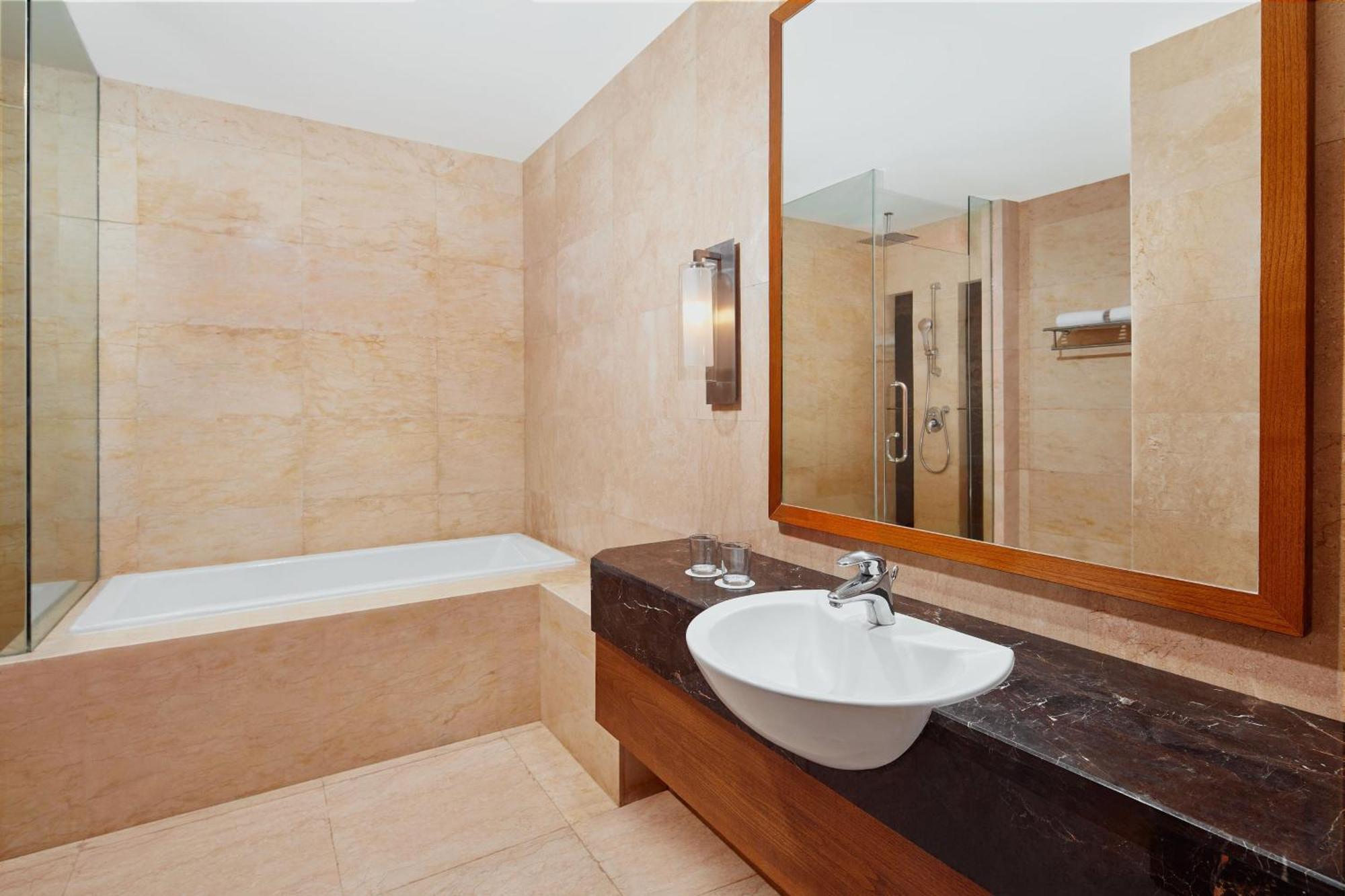 Four Points By Sheraton Manado Dış mekan fotoğraf